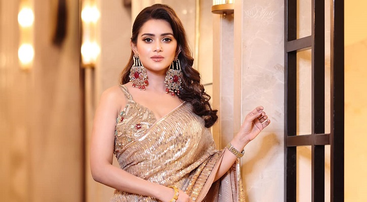 প্রতারণার অভিযোগের জবাবে যা বললেন তানজিন তিশা